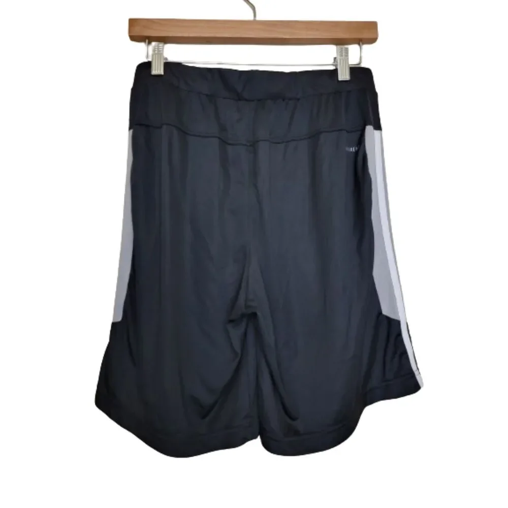 Adidas Aeroready Men's Black & White Zip Pocket Shorts - 28x19